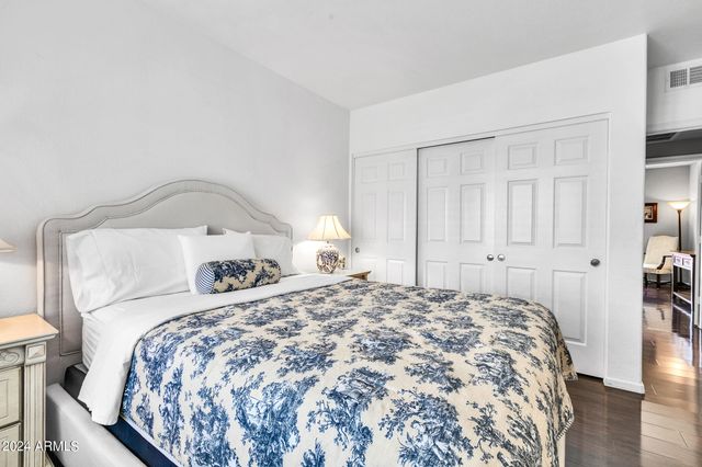 8889 E MEADOW HILL Drive, Scottsdale, AZ 85260