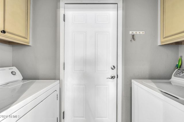 8889 E MEADOW HILL Drive, Scottsdale, AZ 85260