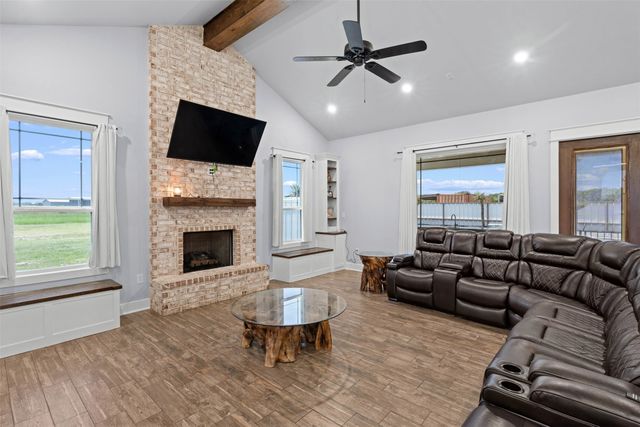 1218 VZ County Road 4133, Canton, TX 75103