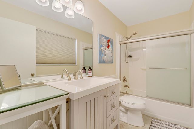 1999 NE Collins Circle 3-100, Jensen Beach, FL 34957