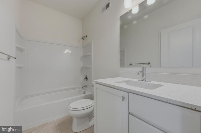 253 GROVE VIEW DR, Hockessin, DE 19707