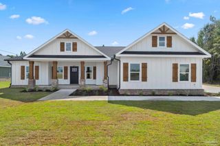 4927 Horace Lunsford Rd, Milton, FL 32570