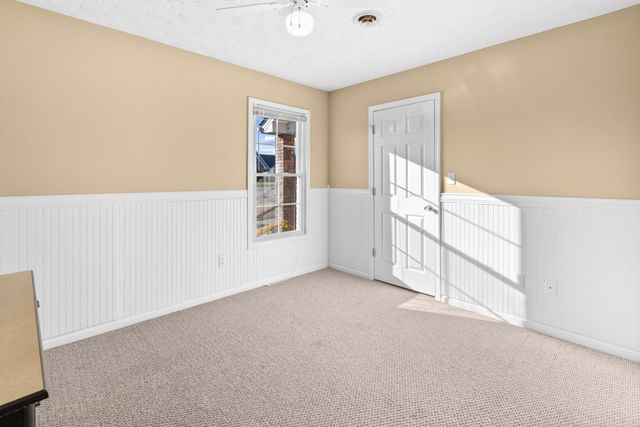 104 Meadowcrest Drive, Somerset, KY 42503