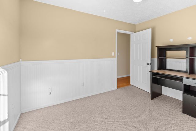 104 Meadowcrest Drive, Somerset, KY 42503