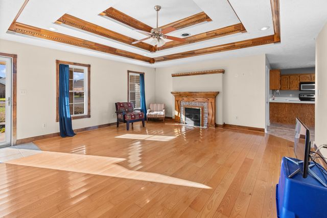 104 Meadowcrest Drive, Somerset, KY 42503