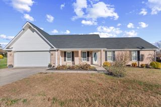 104 Meadowcrest Drive, Somerset, KY 42503