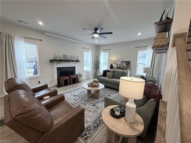 114 Trawler Trip, Poquoson, VA 23662