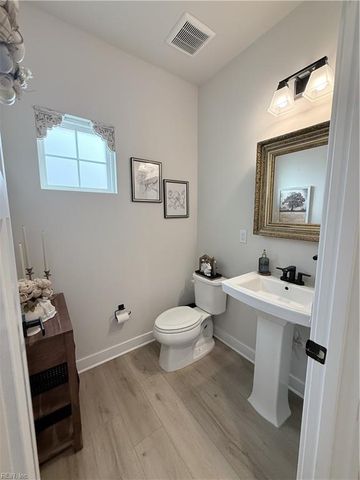 114 Trawler Trip, Poquoson, VA 23662