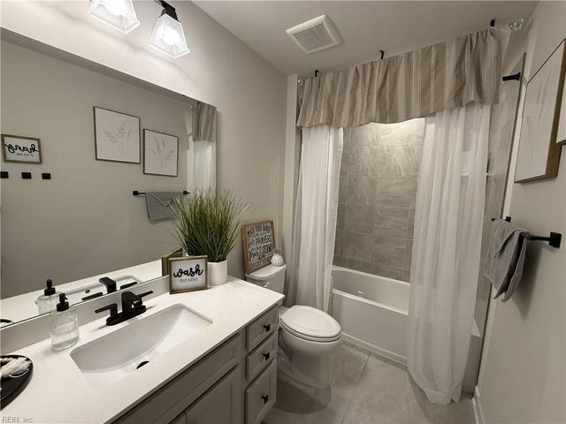 114 Trawler Trip, Poquoson, VA 23662