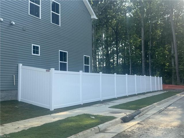 114 Trawler Trip, Poquoson, VA 23662