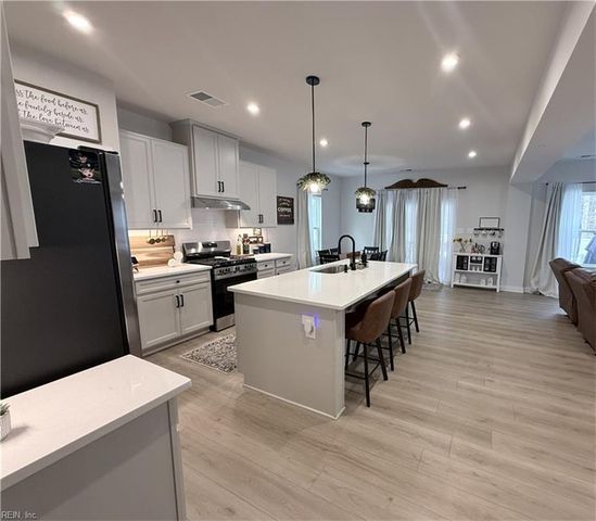 114 Trawler Trip, Poquoson, VA 23662