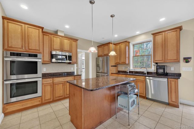 3830 Cranberry Lane, Shrub Oak, NY 10588