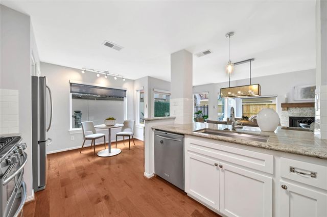 1937 Norfolk Street, Houston, TX 77098