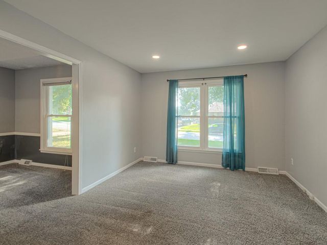 406 Meadow Lane, Raymore, MO 64083