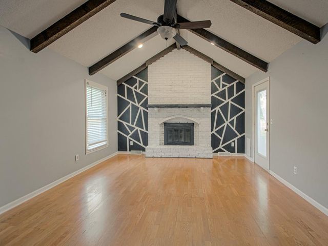406 Meadow Lane, Raymore, MO 64083