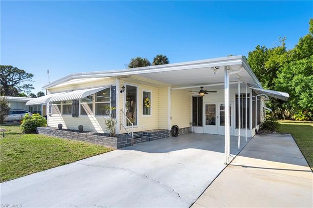 5503 Port RD, North Fort Myers, FL 33917