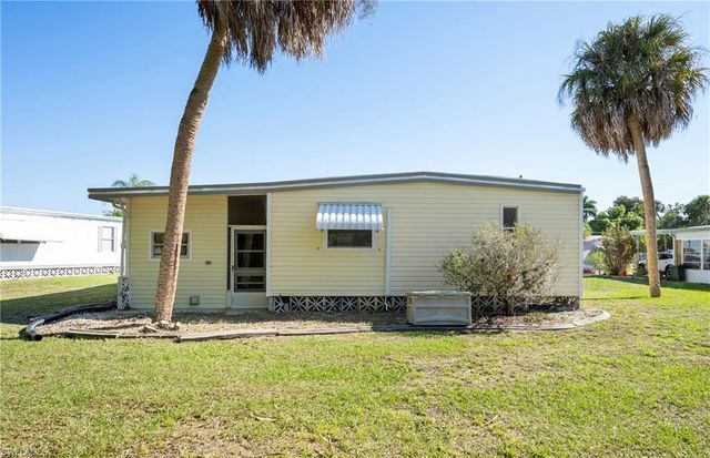 5503 Port RD, North Fort Myers, FL 33917