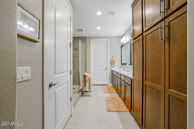 10260 E WHITE FEATHER Lane 1041, Scottsdale, AZ 85262