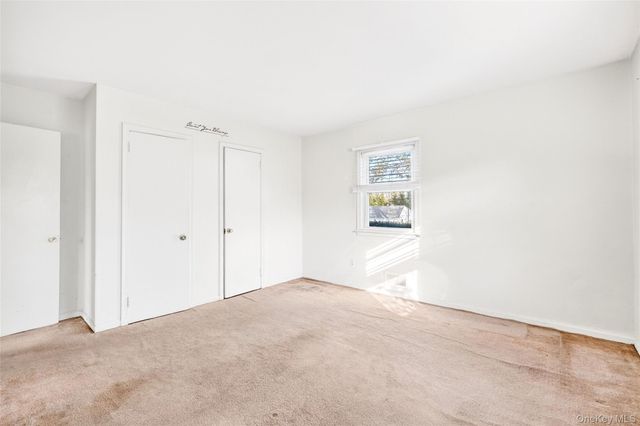 10 Sciortino Place, White Plains, NY 10607