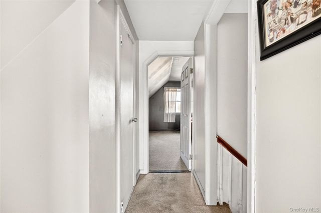 10 Sciortino Place, White Plains, NY 10607