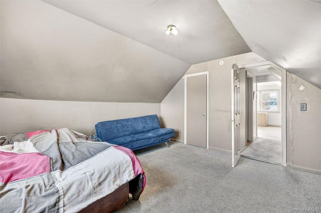 10 Sciortino Place, White Plains, NY 10607