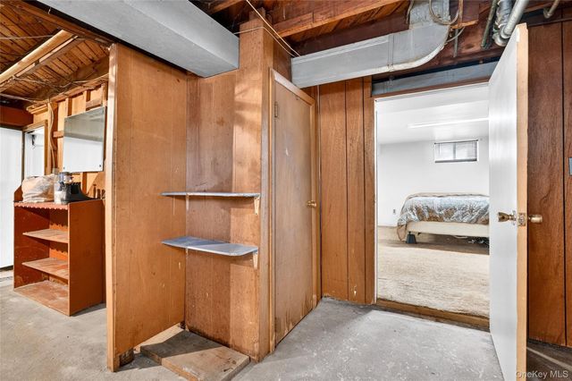 10 Sciortino Place, White Plains, NY 10607