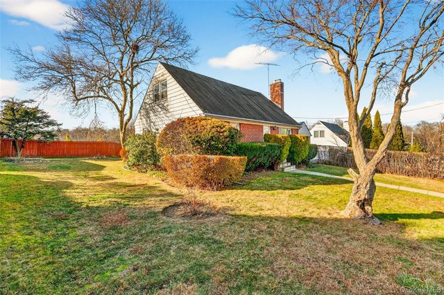 10 Sciortino Place, White Plains, NY 10607