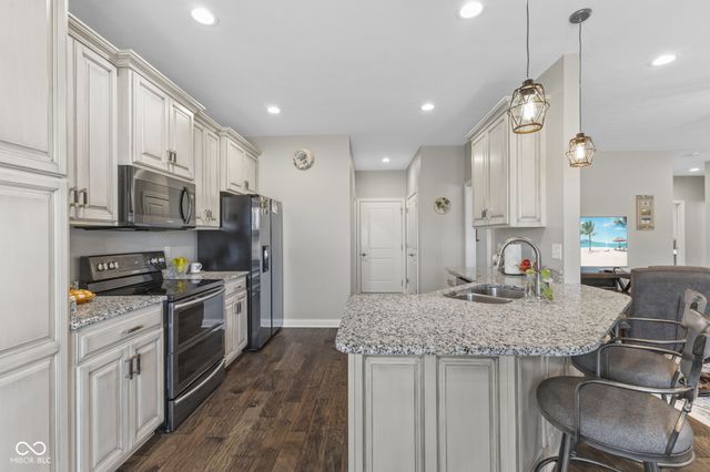 10049 N Mill Run Drive, Monrovia, IN 46157