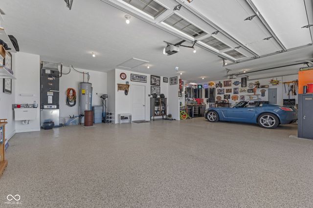 10049 N Mill Run Drive, Monrovia, IN 46157
