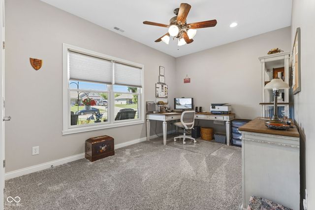 10049 N Mill Run Drive, Monrovia, IN 46157