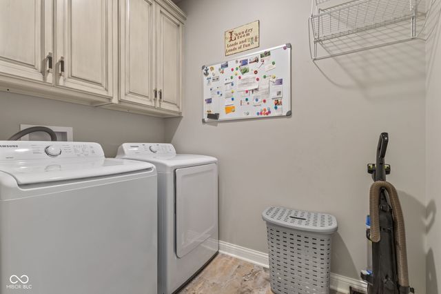 10049 N Mill Run Drive, Monrovia, IN 46157