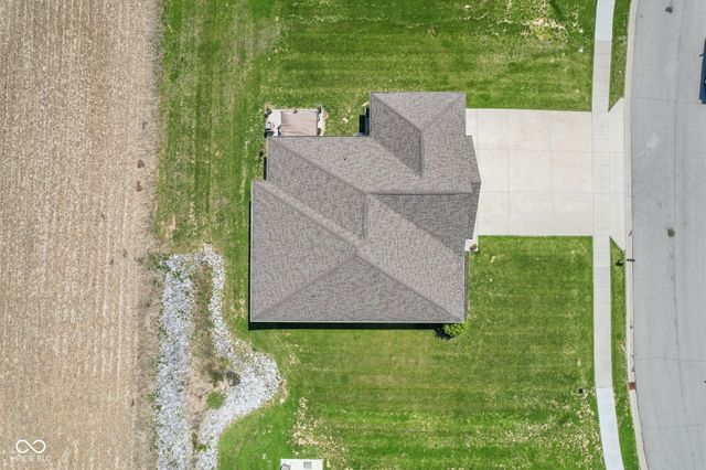 10049 N Mill Run Drive, Monrovia, IN 46157