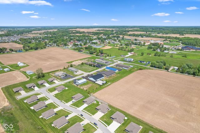 10049 N Mill Run Drive, Monrovia, IN 46157