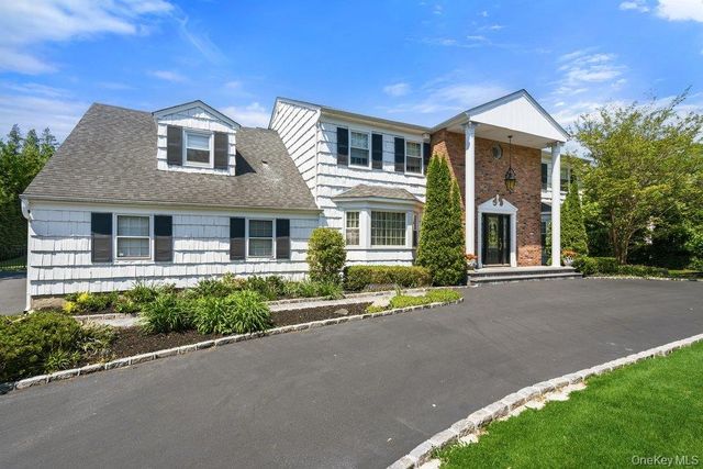 119 Plainview Road, Woodbury, NY 11797