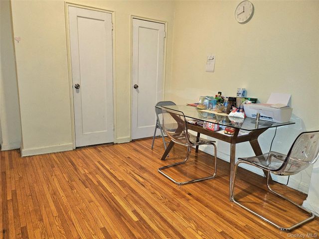 112-25 34 Avenue H, Corona, NY 11368