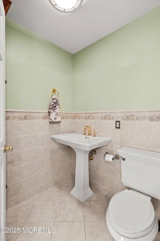 2264 Whitesville Road, Toms River, NJ 08755