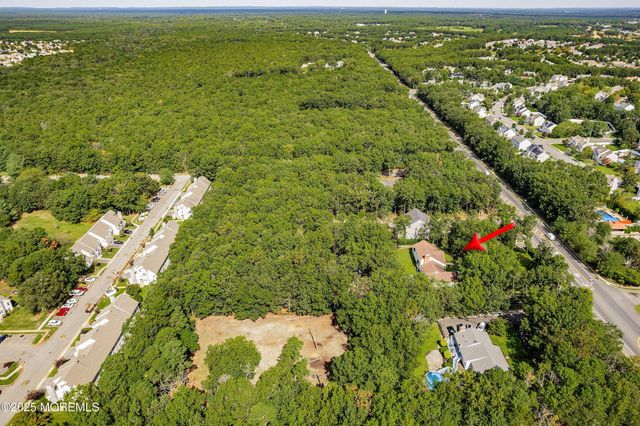 2264 Whitesville Road, Toms River, NJ 08755