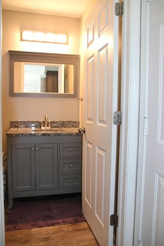 1207 E Oak Drive, Fenton, MI 48430