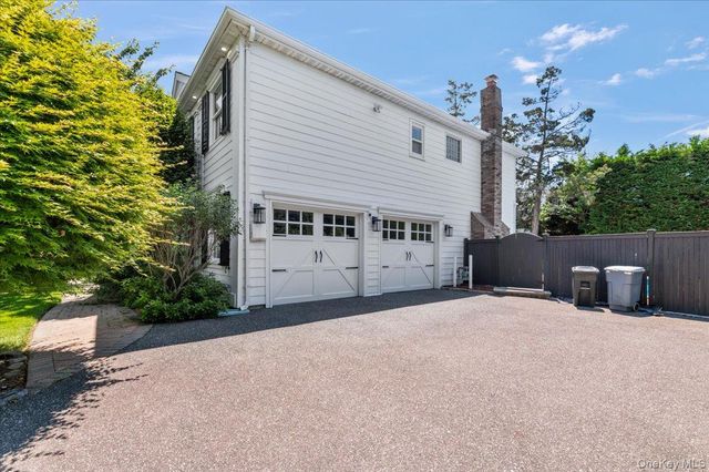 100 Cabot Road, Massapequa, NY 11758