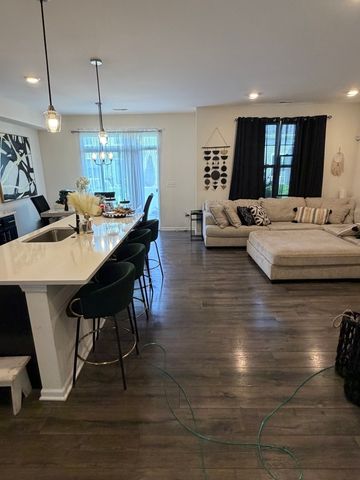 23538 W Bancroft Circle, Plainfield, IL 60585