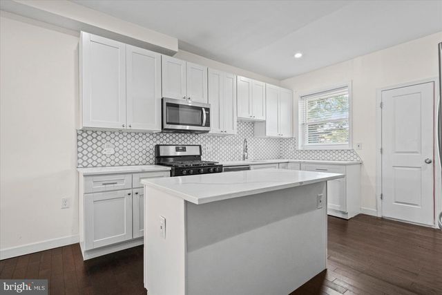 609 MCKEWIN AVE, Baltimore, MD 21218