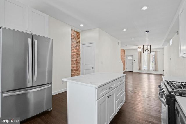 609 MCKEWIN AVE, Baltimore, MD 21218