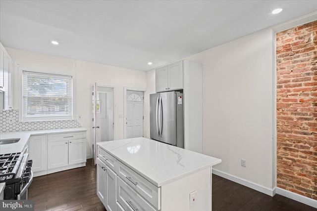 609 MCKEWIN AVE, Baltimore, MD 21218