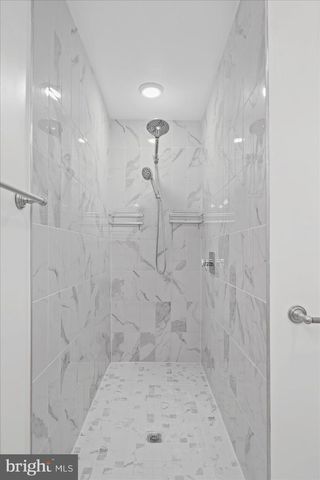 609 MCKEWIN AVE, Baltimore, MD 21218