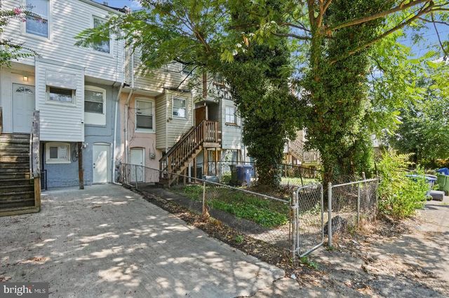 609 MCKEWIN AVE, Baltimore, MD 21218