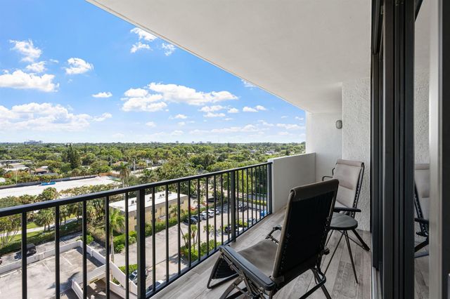 5600 N Flagler Drive 905, West Palm Beach, FL 33407