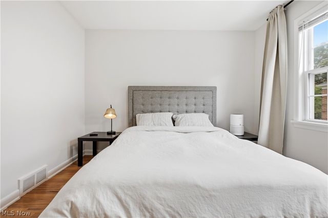 2401 Euclid Heights Boulevard, Cleveland Heights, OH 44106