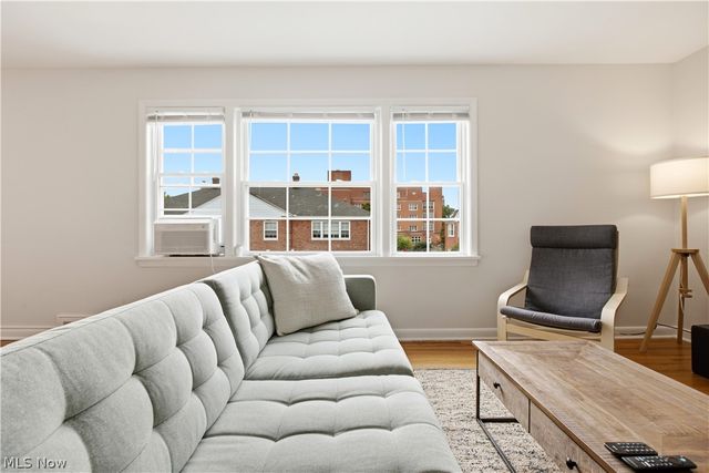 2401 Euclid Heights Boulevard, Cleveland Heights, OH 44106
