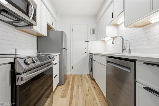 2401 Euclid Heights Boulevard, Cleveland Heights, OH 44106