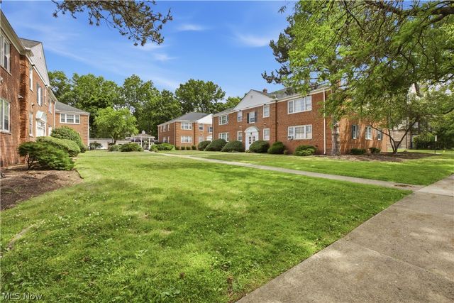 2401 Euclid Heights Boulevard, Cleveland Heights, OH 44106